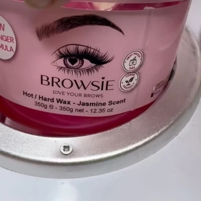 🌟Browsie Hot Wax - New Stronger Formula
This new stronger formula ensures an effortless waxing experience, gripping even the most stubborn hairs with ease. Ideal for those who want flawless results every time. 
It is a great partner for lamination and/or hybrid tint services.

🌟Browsie Cleanser
Our Browsie Cleanser is a pre-wax essential. It thoroughly cleans the skin, removing oils, makeup, and impurities to ensure the best results. Formulated to be gentle, it preps your skin perfectly for waxing.

🌟Browsie Oil
Browsie Oil is your go-to for preparing and soothing the skin. Use it pre-wax, under hot wax, to protect and hydrate the skin, and post-wax to calm and nourish. Its lightweight, non-greasy formula leaves skin feeling soft and refreshed.

🌟Browsie Lotion
Finish off your waxing routine with Browsie Lotion. This luxurious lotion hydrates and soothes the skin after waxing, leaving it feeling soft and pampered. Its gentle formulation makes it suitable for all skin types, ensuring your skin looks and feels its best.